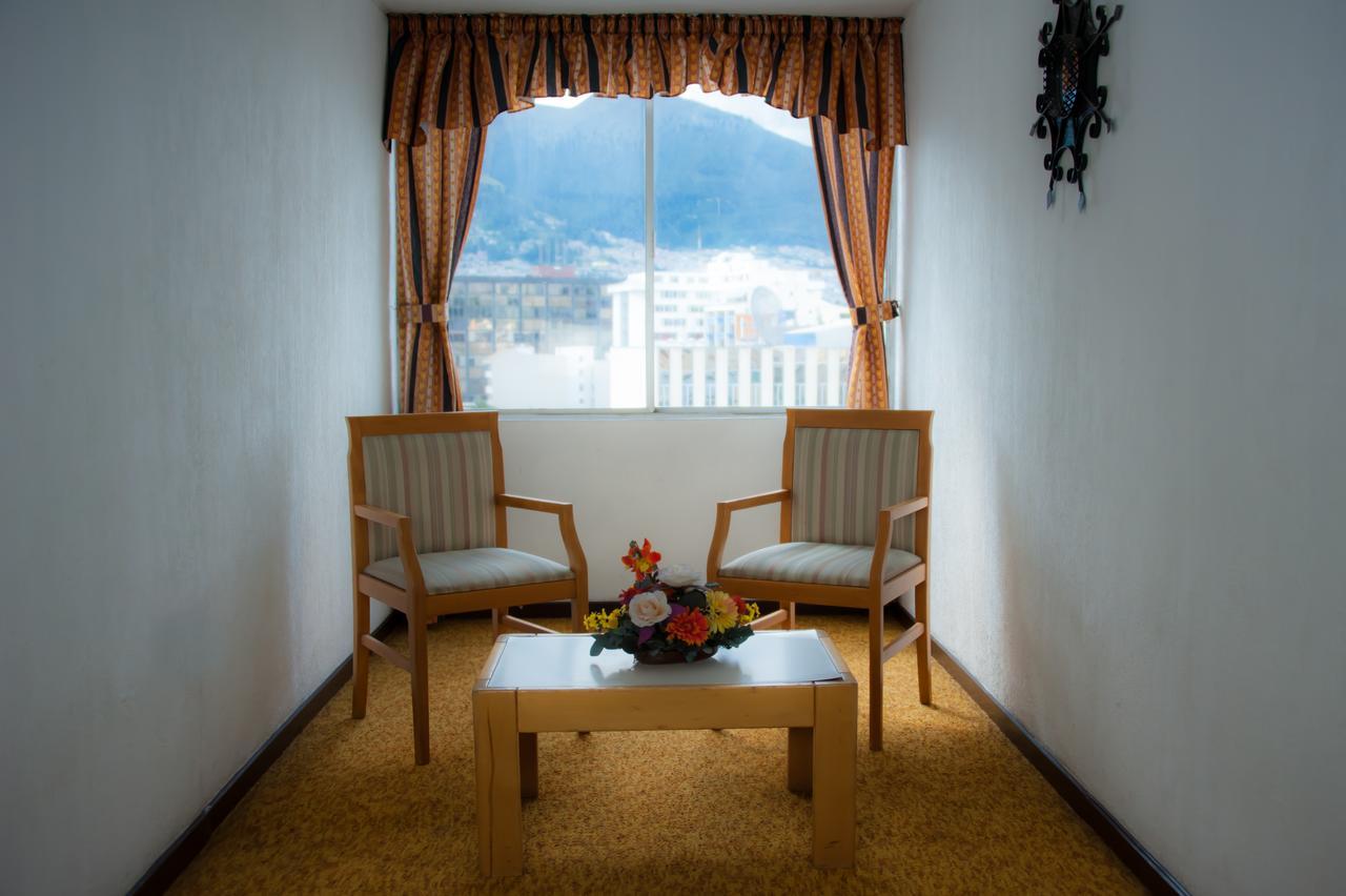 Hotel 6 De Diciembre Quito Luaran gambar